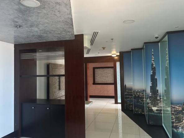 High Floor | Prime Location | Ready Fitted Office – UAEMR-5932