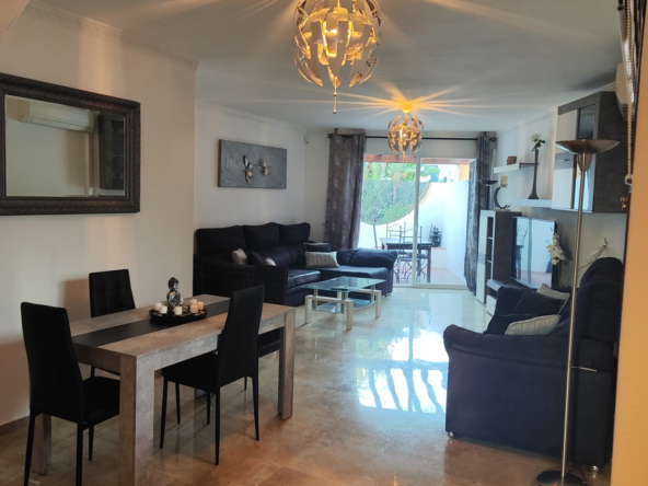 2 bedroom Town House in Marbella