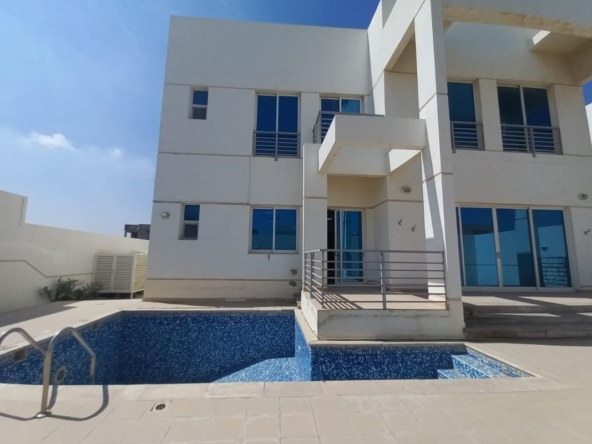 Unfurnished 5BR+M | Private Pool | Negotiable – UAEMCR-3679