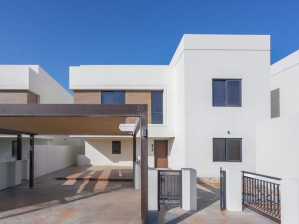 Upgraded Villa | Brand New 5BR+M w/ Driver room – UAEMCRP-3420