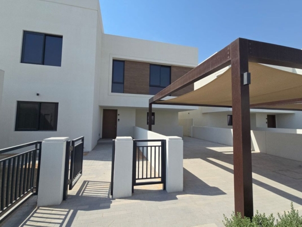 Modern 5BR+M | Brand New Home | Near to Amenities – UAEMCS-12144
