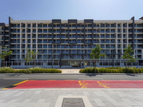 Stunning ST w/ Balcony|Great Amenities|Brand New – UAEMCS-12157