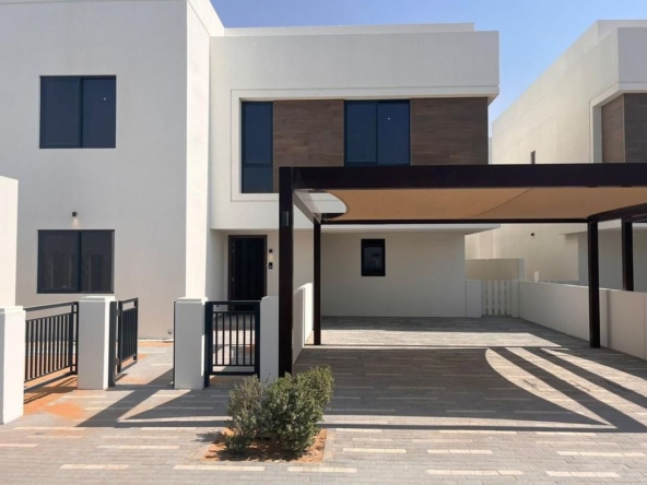 5BR+Maid Villa| Ready to Move In| Prime Location – UAEMCS-12282