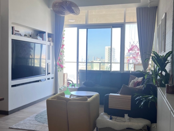 2 Bedroom | Unfurnished | High Floor – UAEMR-6192