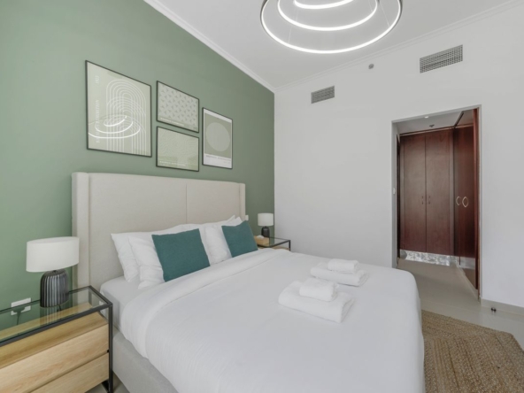 Full Marina View | Huge layout| Furnished | Vacant – UAEMR-6301