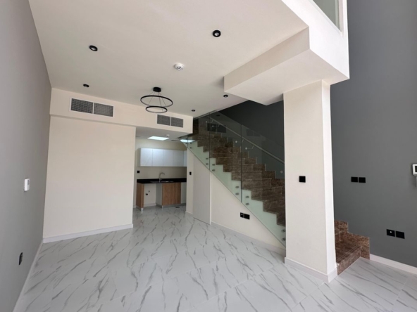 Brand New | Spacious Loft | Ready to move – UAEMR-6308