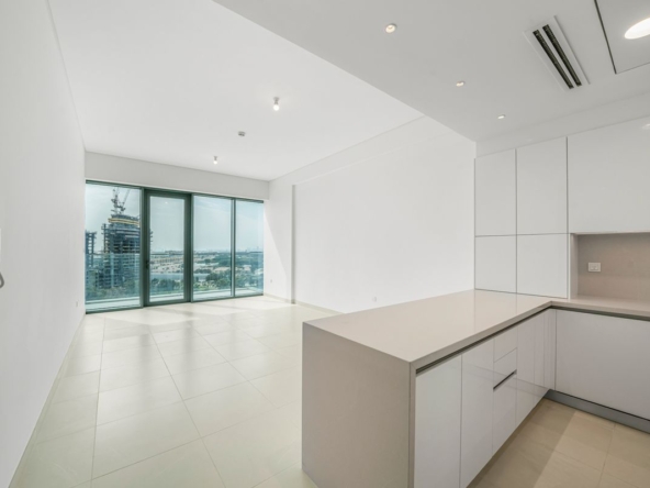 2 Bedrooms plus Maids | High Floor | Iconic Views – UAEMRP-4097