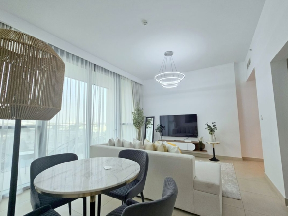 Ready to Move | Fully Furnished | Bright Apartment – UAEMRP-4184