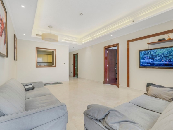 Luxurious | Private Beach Access | Prime Location – UAEMS-24840