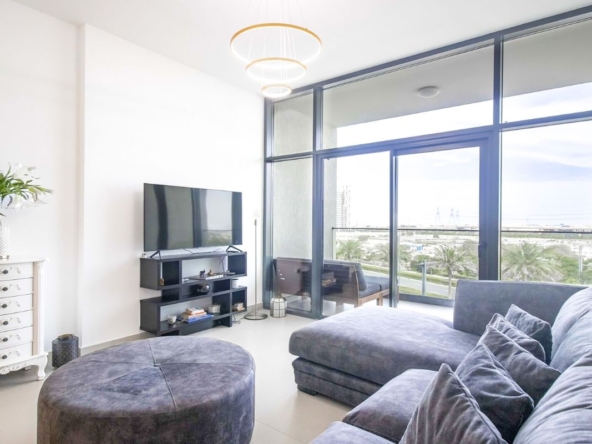 Ready to Move | Prime Location | Spacious Layout – UAEMS-25016