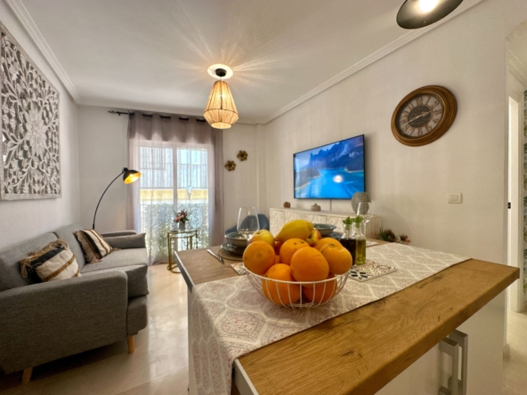 Stunning 2 Bedrooms Beach Apartment – D46141