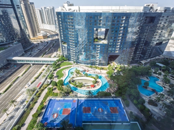 Pool View | Corner and Ready To Move | High Floor – UAEMCRP-3564