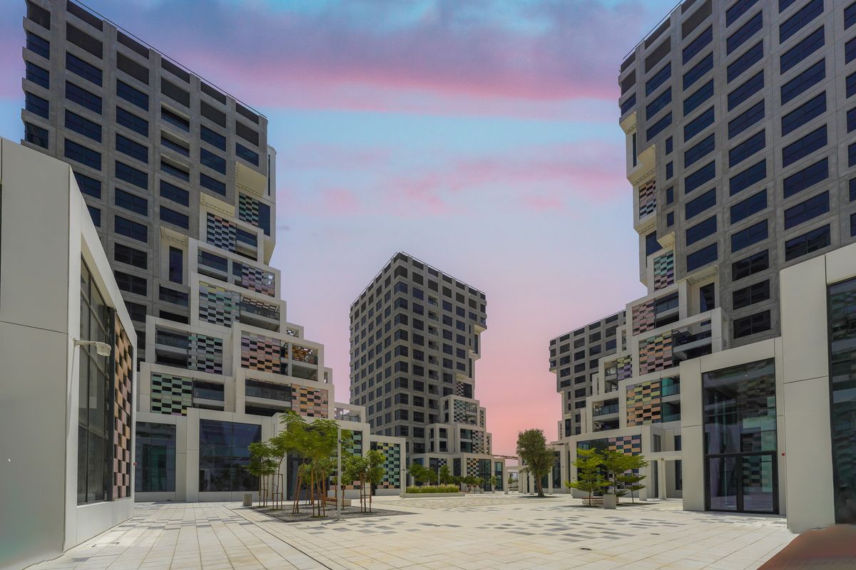 Partial Sea View | 2BR w/ 3 Balconies | Big Size – UAEMCS-12828