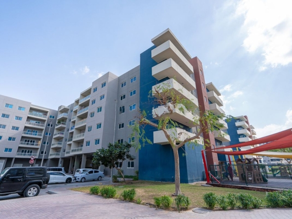 High Floor 2BR+Balcony| Storage Area| Rent Refund – UAEMCS-13062