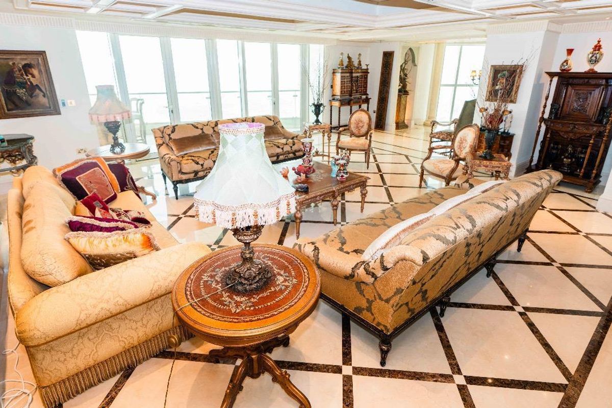Upgraded Unit | Luxury Penthouse | Unfurnished – UAEMCSP-18461