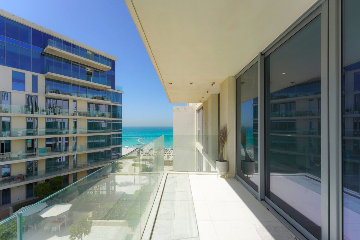 Majestic 2BR |2 Parkings | Beach Access |Furnished – UAEMCSP-18581