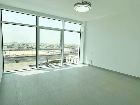 Unfurnished | Spacious Unit | High Floor – UAEMRP-4516