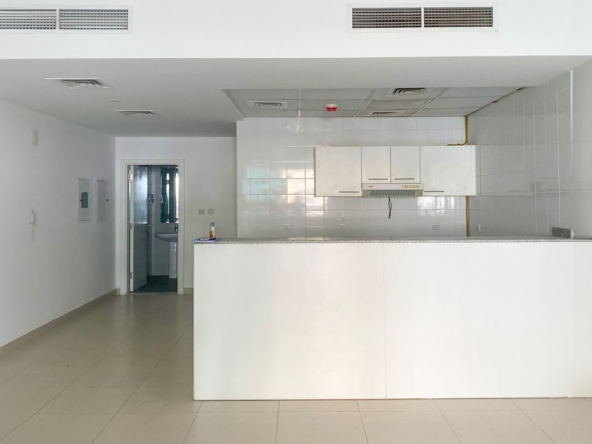 Large Size | Great Location | Vacant – UAEMSP-16904