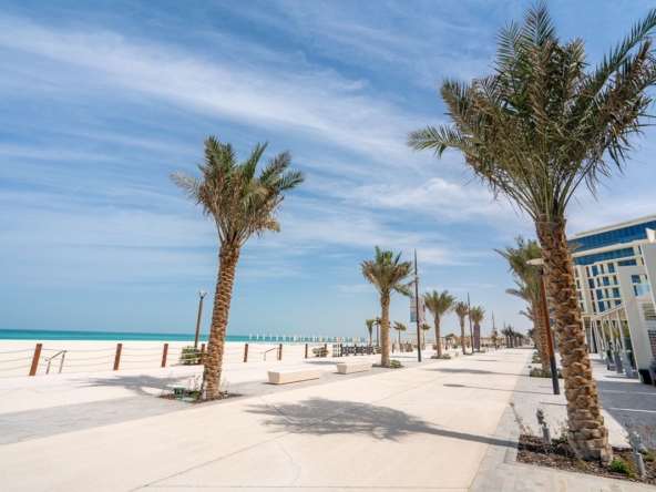 Sea View| 1BR+Balcony| Ready to Move| Negotiable – UAEMCR-3794