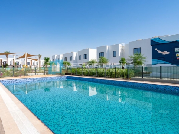 Modern Living | Single Row 3BR+ Maid Townhouse – UAEMCRP-3618
