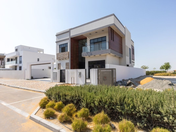 Brand New| 5 Bedroom Villa| Private Pool| Vacant – UAEMCRP-3626