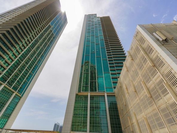 Upgraded 3BR+Maids | Marina View | Negotiable – UAEMCS-11004