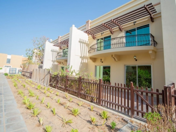 Single Row 3BR | Perfect Layout | Rent Refundable – UAEMCSP-19991