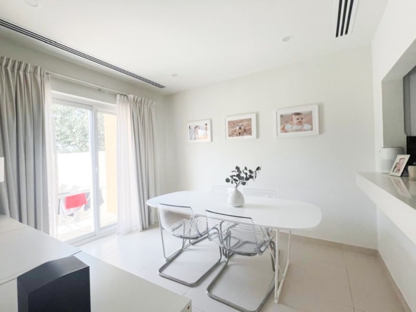 Elegant 2 Bed Townhouse |  Single Row | Park View – UAEMP-S-37280
