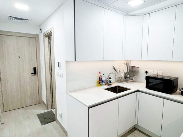 Furnished | Prime Location | Available 25th July – UAEMPR-6868