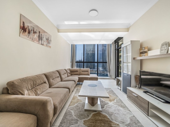 Gorgeous Lake View | Furnished | Prime Location – UAEMPSP-11618