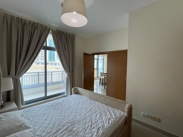 Prime Boulevard Living | Stylish 1Bed | Claren – UAEMRP-4555