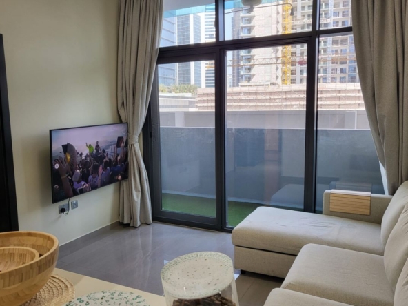 Fully Furnished | Ready to Move | Near Metro – UAEMRP-4559
