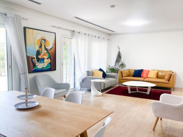 Elegant Townhouse | Prime Location | Back To Back – UAEMRP-4571