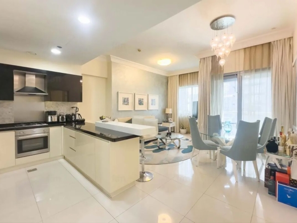 Downtown Living | Elegant Interiors | Prime Location – UAEMS-26283