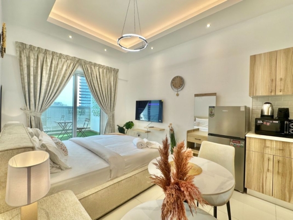Fully Furnished Studio | Vacant | High ROI – UAEMS-26850