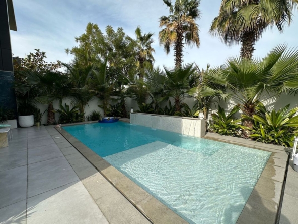 Upgraded | Private Pool  | Vacant On Transfer – UAEMSP-17104